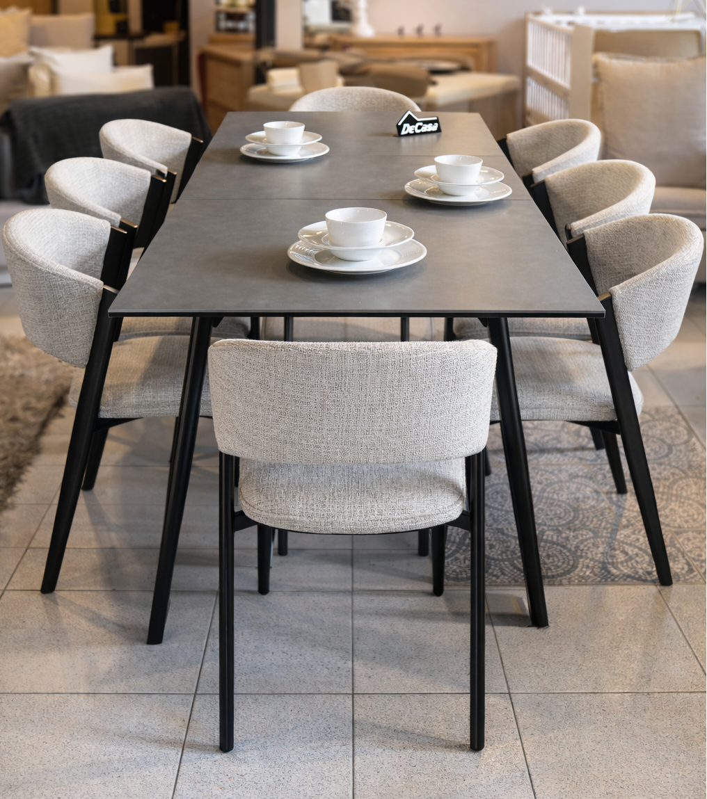 Silla Fénix Tapizada – Base Metálica Negra